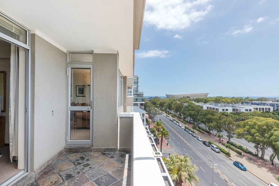 2 Bedroom Property for Sale in Green Point Western Cape